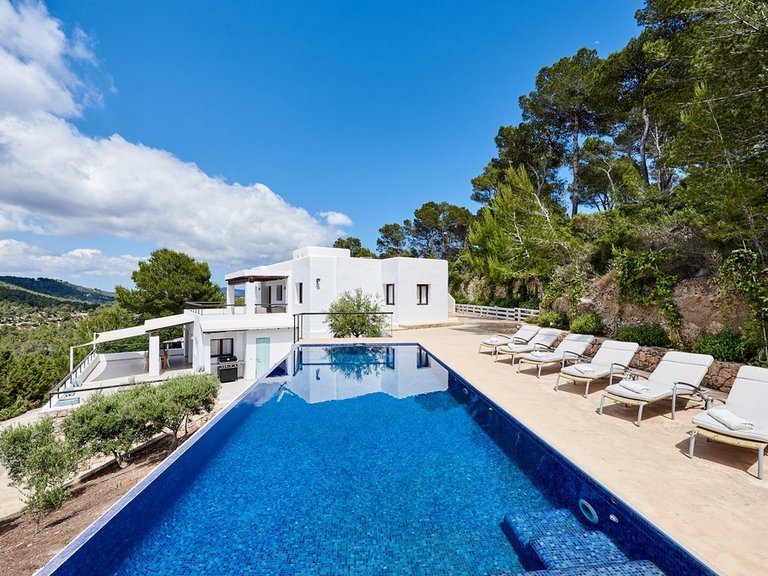 Villa for Sale in Es Cubells, Ibiza 3