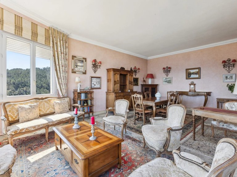 Villa for Sale in Theoule Sur Mer, Cannes Area 5