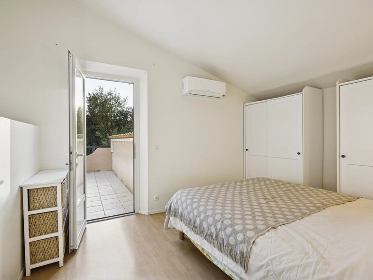 Villa for Sale in Mandelieu La Napoule, Cannes Area 7