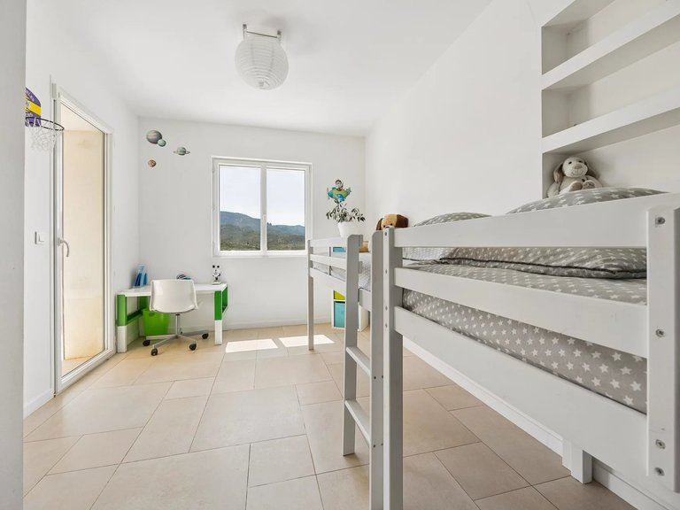 Villa for Sale in Mandelieu La Napoule, Cannes Area 8