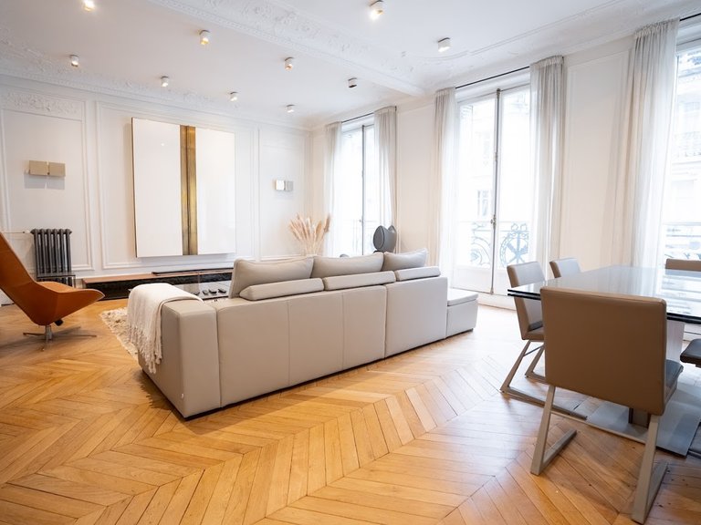 Apartment for Sale in 17th (monceau - Batignolles -ternes), Monceau - Montmartre (9th,17th, 18th) 1