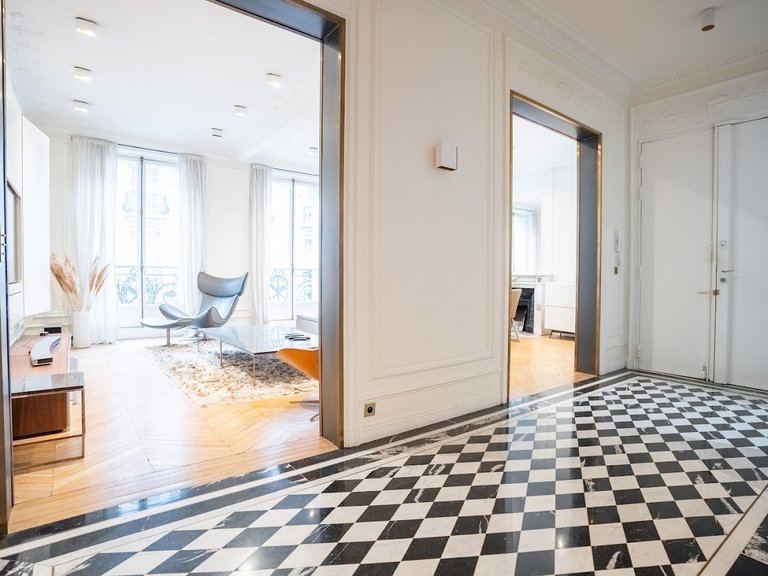 Apartment for Sale in 17th (monceau - Batignolles -ternes), Monceau - Montmartre (9th,17th, 18th) 6