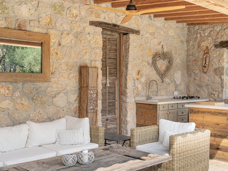 Villa for Sale in Roquefort Les Pins, Mougins, Valbonne, Grasse Area 4