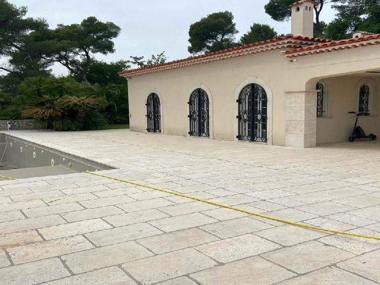 Villa for Sale in Cannes, Cannes Area 4