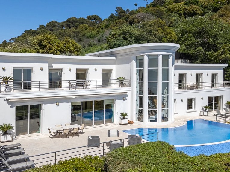 Villa for Sale in Cannes, Cannes Area 5