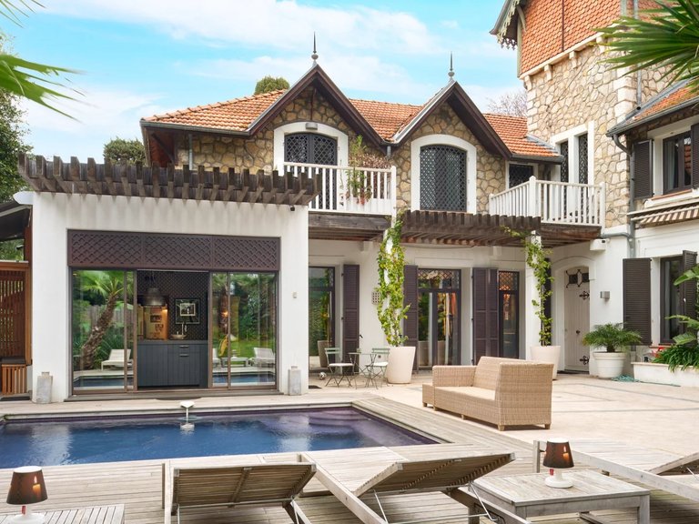 Villa for Sale in Cannes, Cannes Area 5