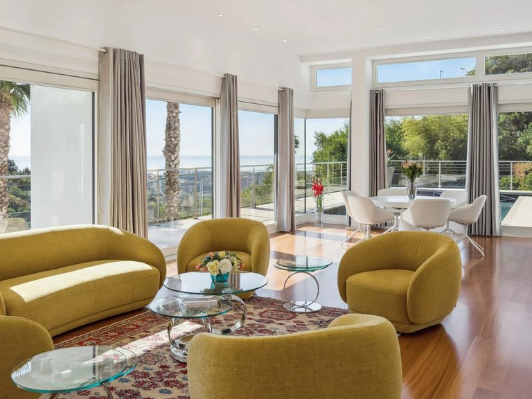 Villa for Sale in Mandelieu La Napoule, Cannes Area 2