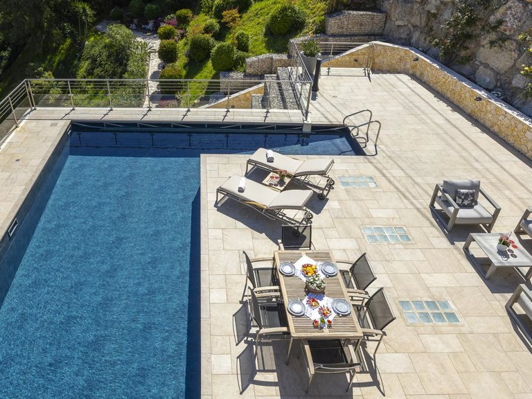 Villa for Sale in Mandelieu La Napoule, Cannes Area 4