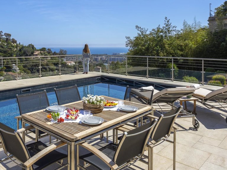 Villa for Sale in Mandelieu La Napoule, Cannes Area 6
