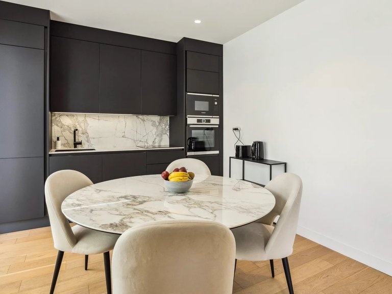 Apartment for Sale in Cannes, Cannes Area 4