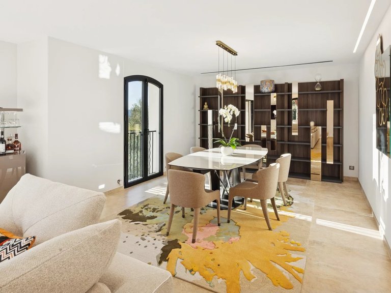 Villa for Sale in Le Cannet, Cannes Area 3