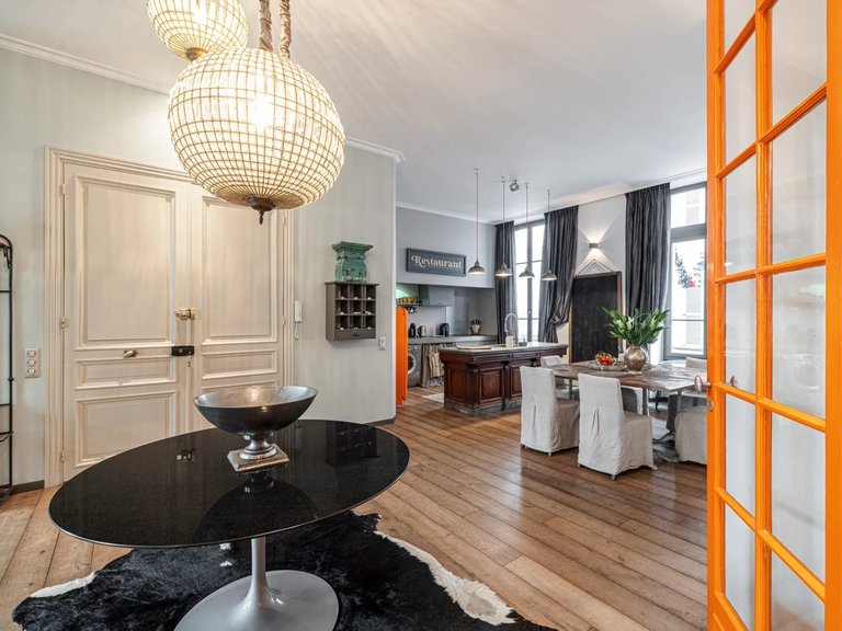 Apartment for Sale in Cannes, Cannes Area 2