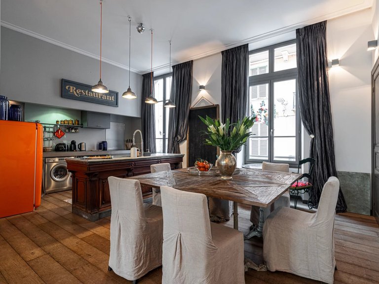 Apartment for Sale in Cannes, Cannes Area 6
