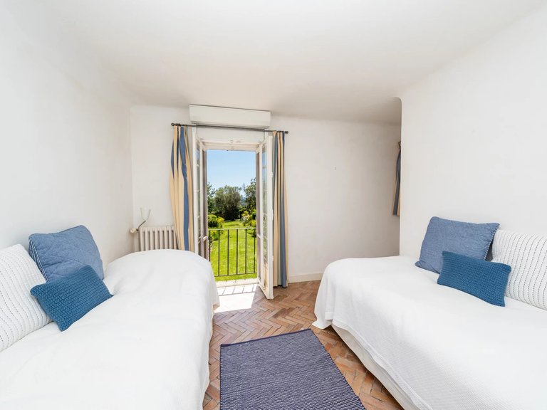 Villa for Sale in Opio, Mougins, Valbonne, Grasse Area 19