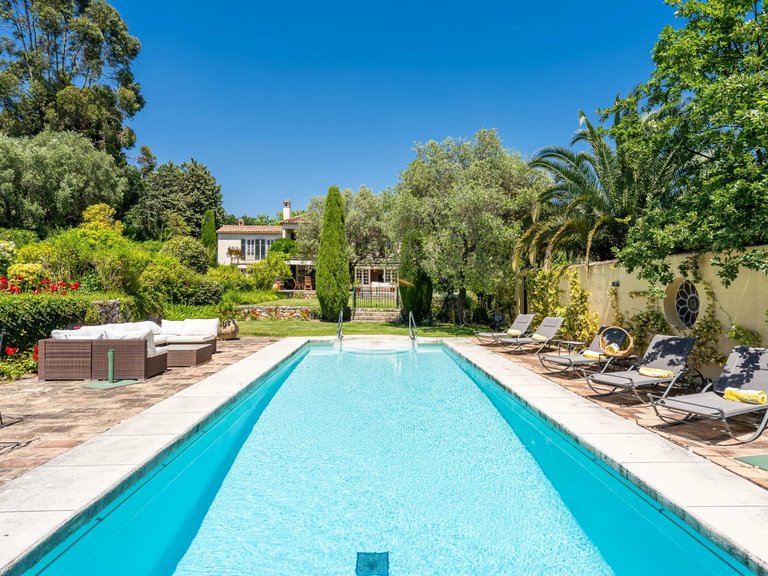 Villa for Sale in Opio, Mougins, Valbonne, Grasse Area 9