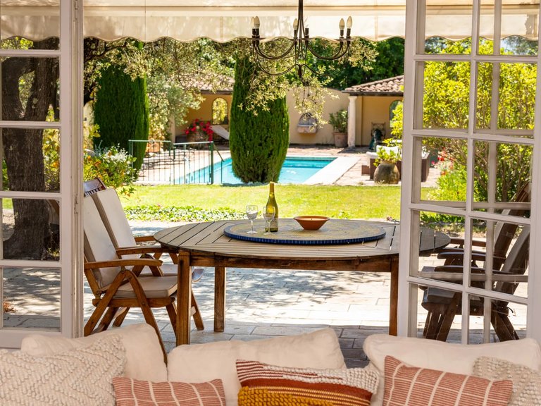 Villa for Sale in Opio, Mougins, Valbonne, Grasse Area 10