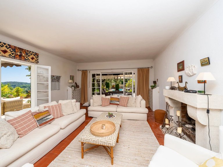 Villa for Sale in Opio, Mougins, Valbonne, Grasse Area 11
