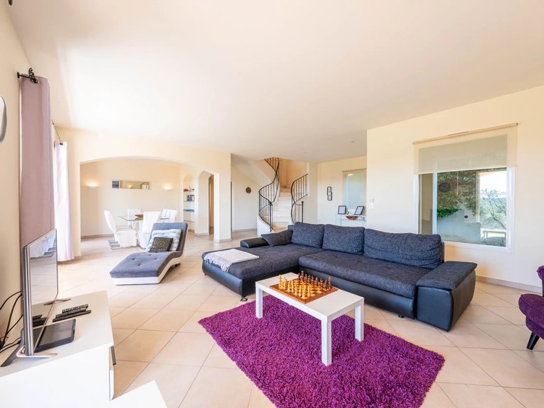 Villa for Sale in Tourrettes Sur Loup, Vence, St. Paul Area 6