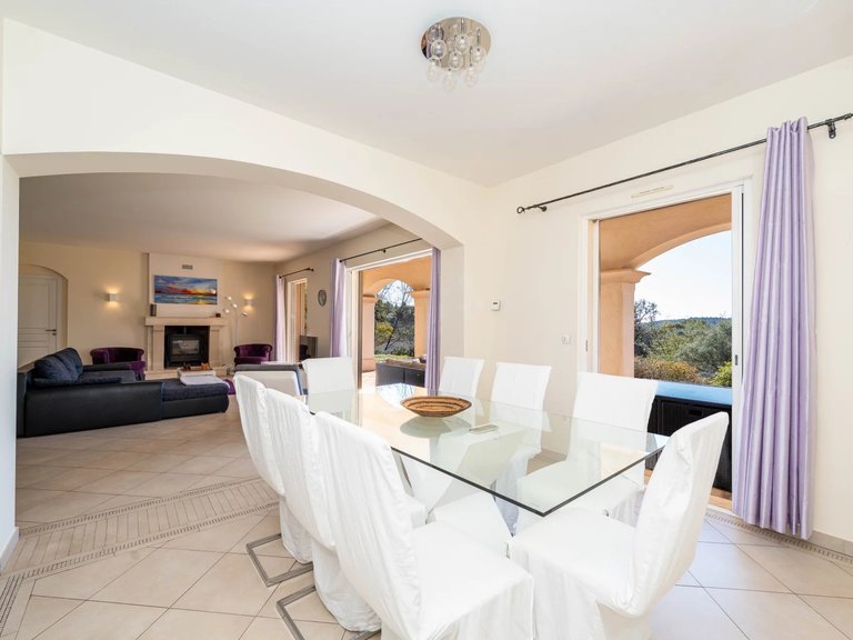 Villa for Sale in Tourrettes Sur Loup, Vence, St. Paul Area 7