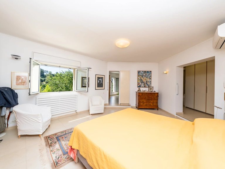 Villa for Sale in St Paul, Vence, St. Paul Area 11