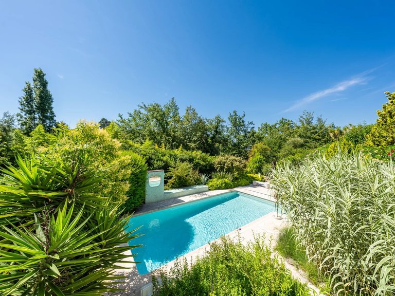 Villa for Sale in St Paul, Vence, St. Paul Area 3