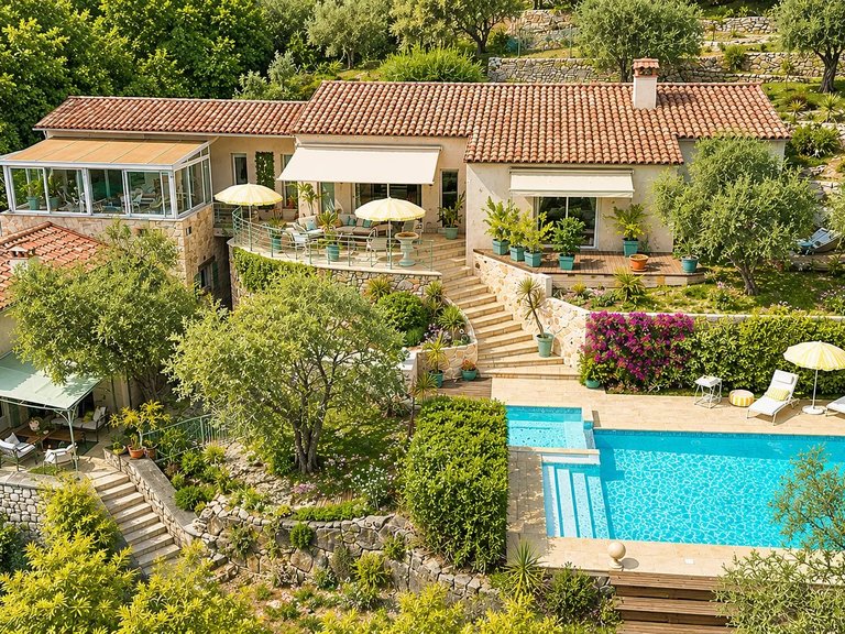 Villa for Sale in Tourrettes Sur Loup, Vence, St. Paul Area 1