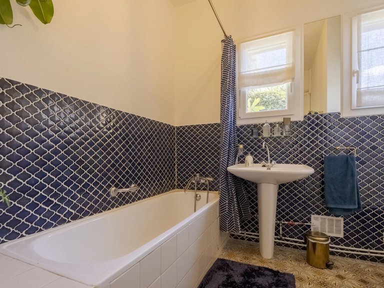 Villa for Sale in Tourrettes Sur Loup, Vence, St. Paul Area 13