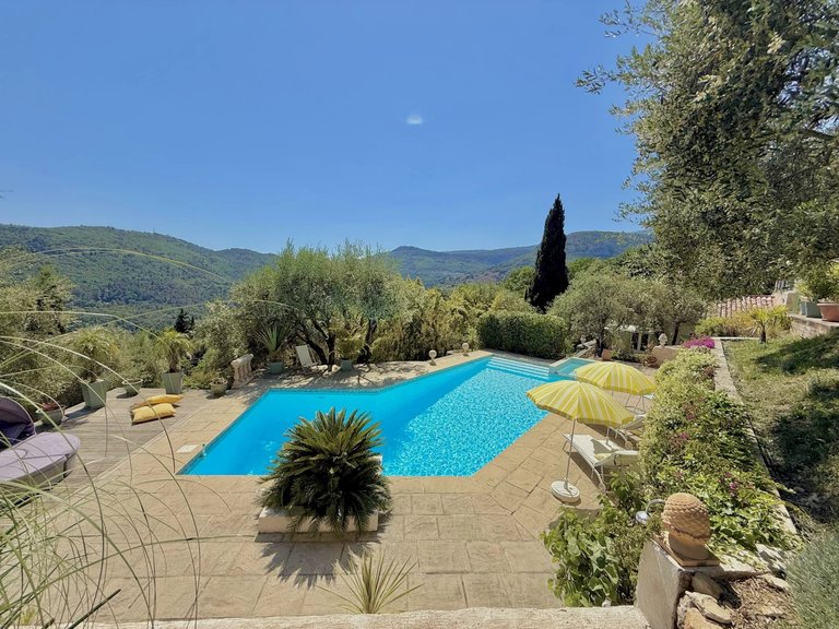 Villa for Sale in Tourrettes Sur Loup, Vence, St. Paul Area 15