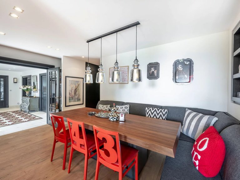 Villa for Sale in Cannes, Cannes Area 19