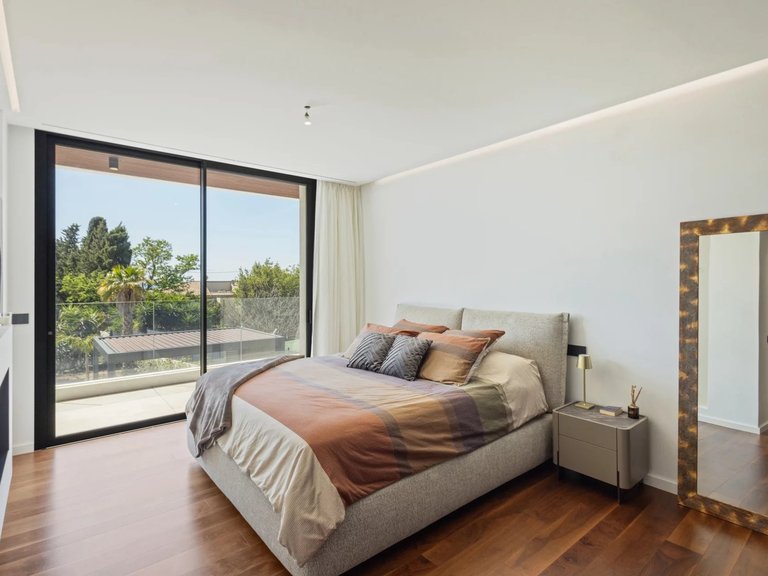 Villa for Sale in Antibes, Antibes Area 15