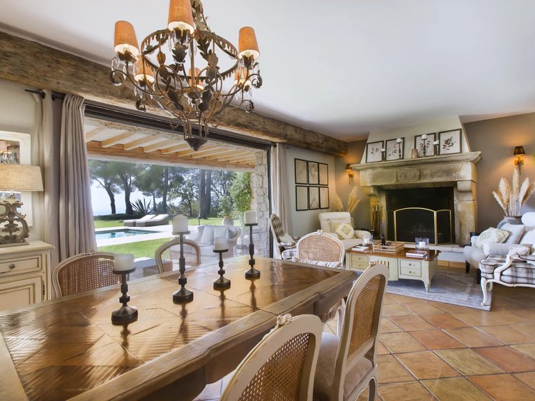 Villa for Sale in Le Cannet, Cannes Area 7