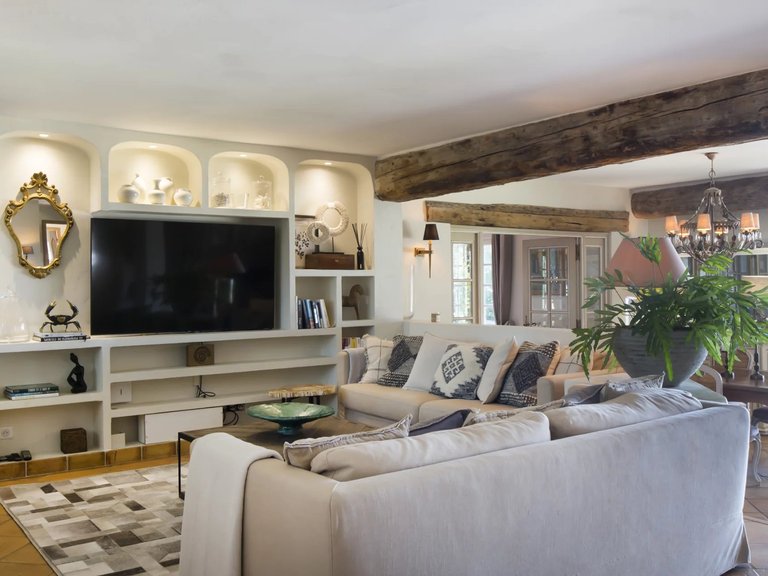 Villa for Sale in Le Cannet, Cannes Area 9