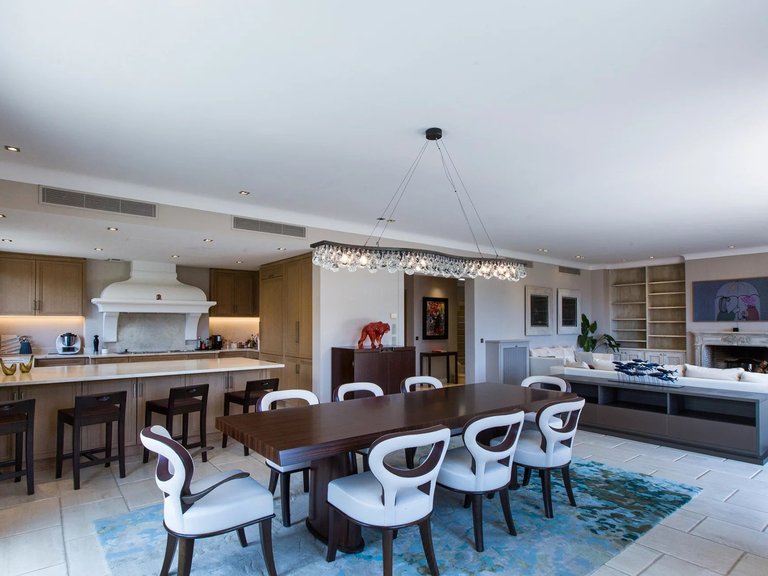 Villa for Sale in Cannes, Cannes Area 16