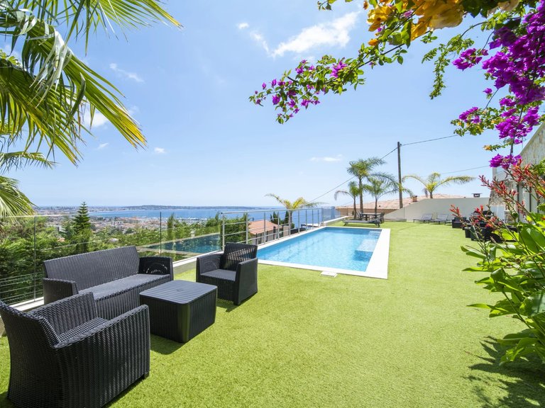 Villa for Sale in Vallauris, Antibes Area 4