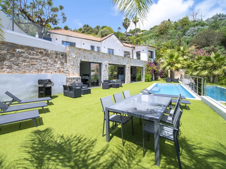 Villa for Sale in Vallauris, Antibes Area 5
