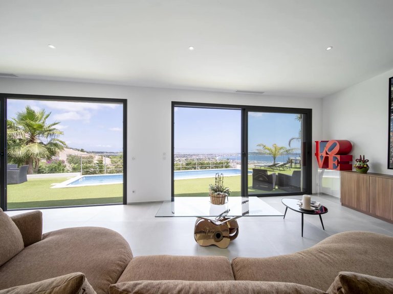 Villa for Sale in Vallauris, Antibes Area 9