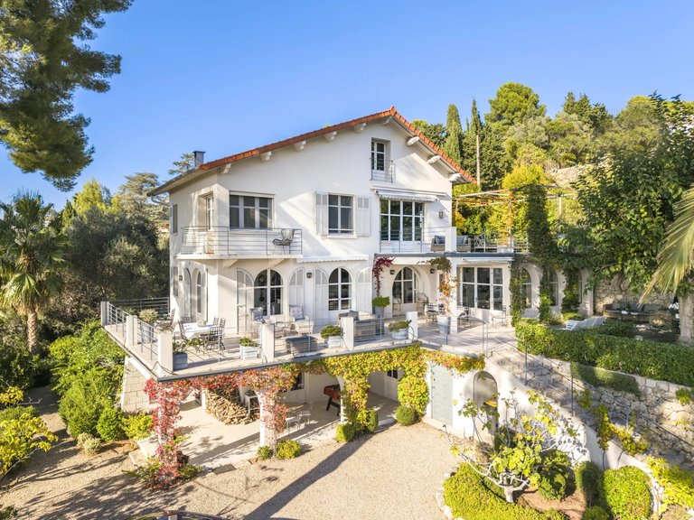 Villa for Sale in Le Cannet, Cannes Area 1