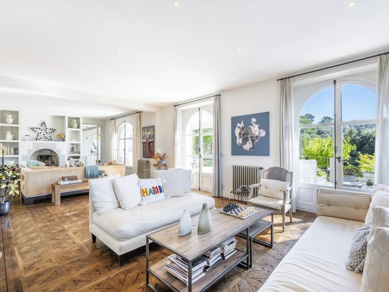 Villa for Sale in Le Cannet, Cannes Area 12