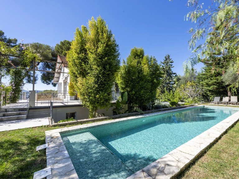 Villa for Sale in Le Cannet, Cannes Area 7