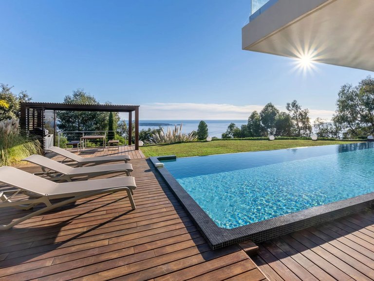 Villa for Sale in Cannes, Cannes Area 20