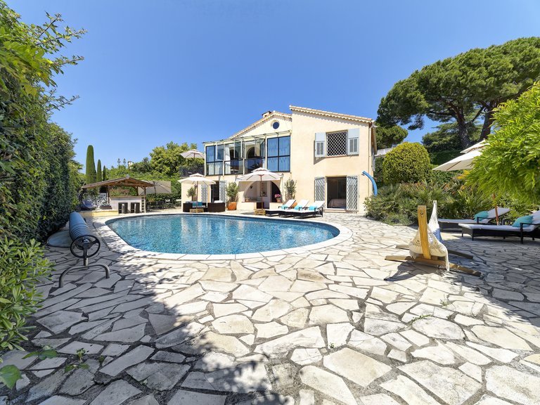 Villa for Sale in Cap D Antibes, Antibes Area 17