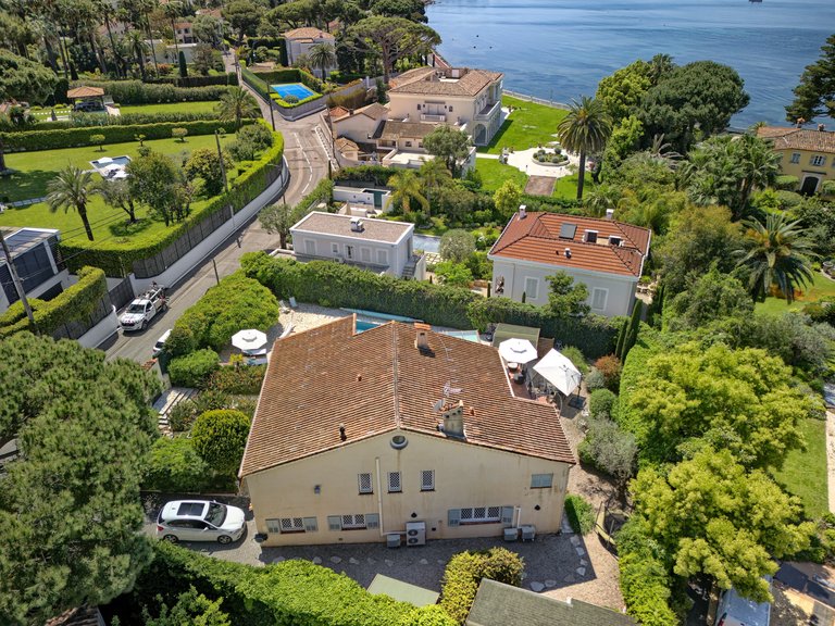 Villa for Sale in Cap D Antibes, Antibes Area 5