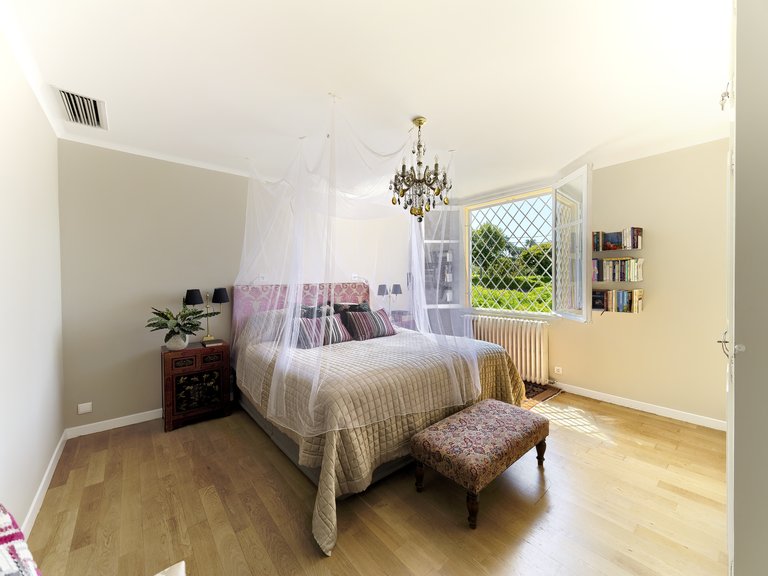 Villa for Sale in Cap D Antibes, Antibes Area 10