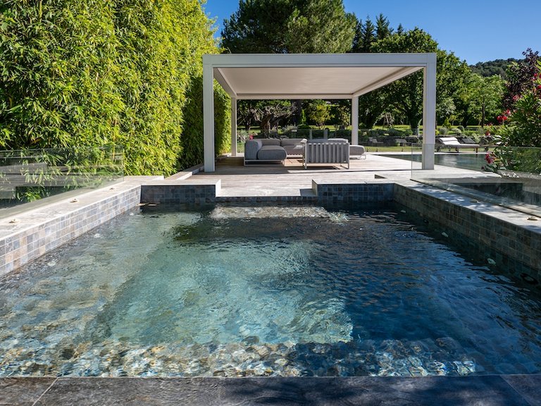 Villa for Sale in Aix En Provence, Aix En Provence Area 10
