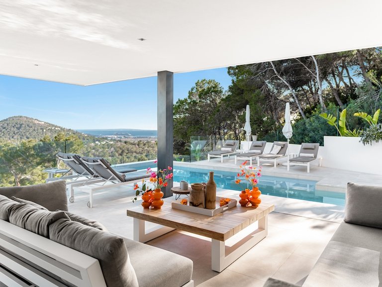 Villa for Sale in Can Furnet, Ibiza 11