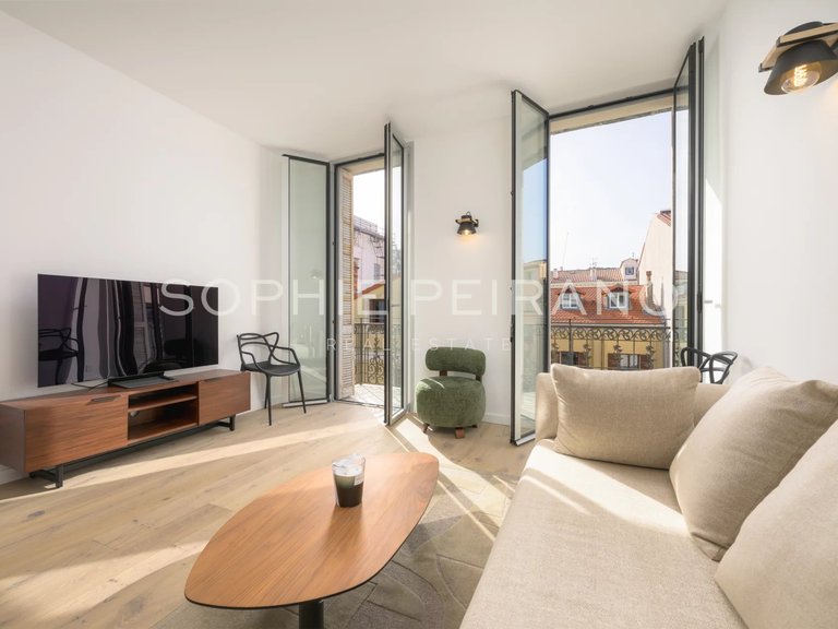 Apartment for Sale in Cannes, Cannes Area 10