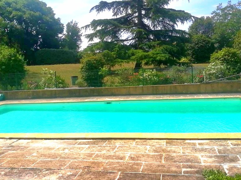 Villa for Sale in Montelimar, Avignon And North Provence 4