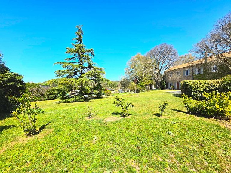 Villa for Sale in Montelimar, Avignon And North Provence 5