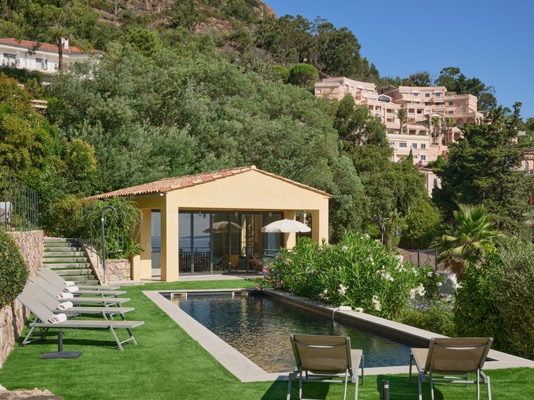 Villa for Sale in Theoule Sur Mer, Cannes Area 20