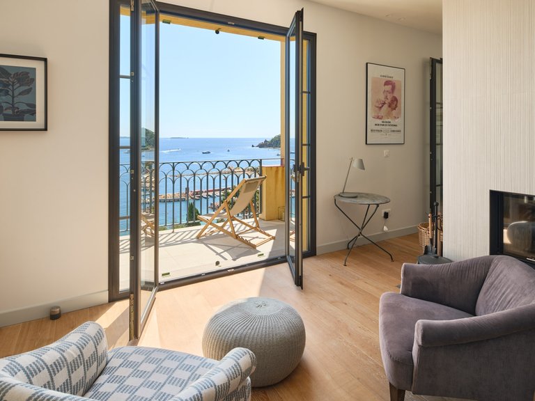 Villa for Sale in Theoule Sur Mer, Cannes Area 6